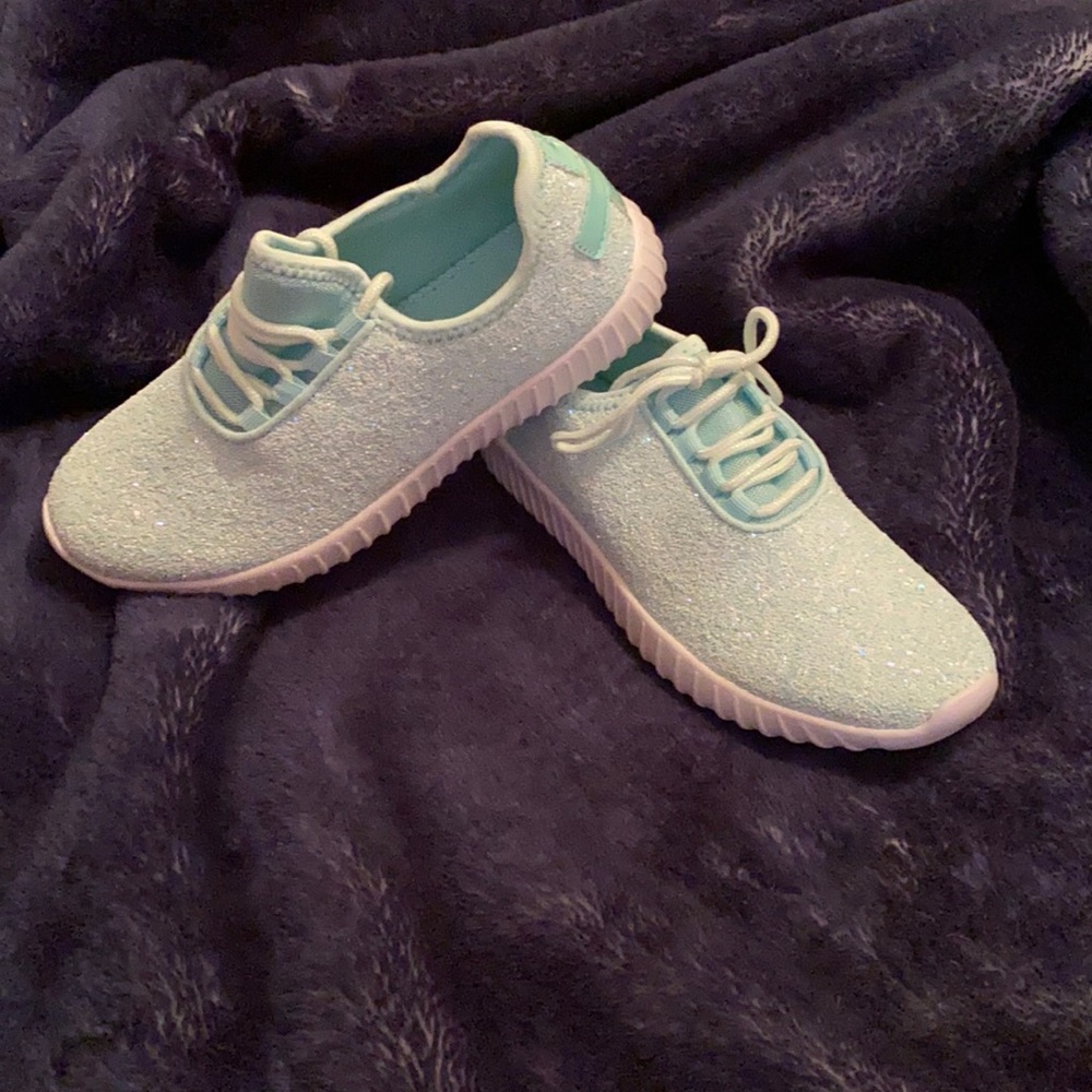 Glitter shoes